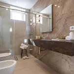 Arenula16 - Penthouse With 360 Degree View Terrace Apartment