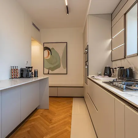 Arenula16 - Penthouse With 360 Degree View Terrace *