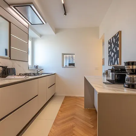 Arenula16 - Penthouse With 360 Degree View Terrace Appartamento *