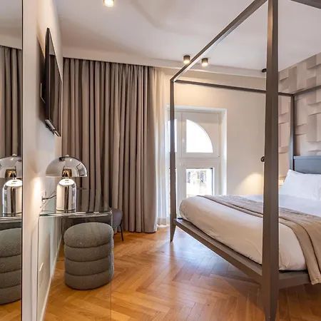 Arenula16 - Penthouse With 360 Degree View Terrace Appartamento *