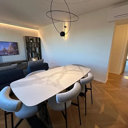 Arenula16 - Attico Con Terrazza Panoramica Apartmán